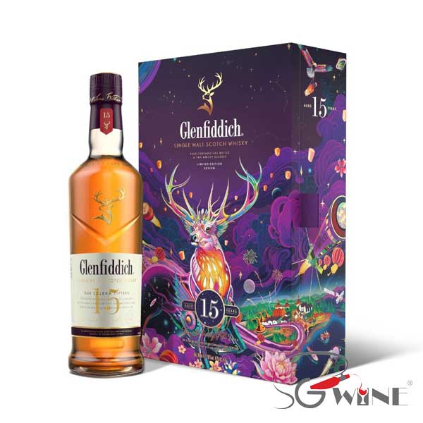 Rượu Glenfiddich 15 hộp quà tết 2022 thích hợp cho biếu tặng và thưởng thức cùng gia đình và người thân trong dịp tết nguyên đán để cùng nhau thưởng thức loại Whisky mạch nha đơn tuyệt hảo