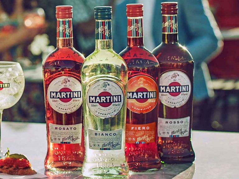 Các loại rượu Martini để làm ra các ly cocktail tuyệt hảo cho nhà hàng khách sạn hoặc các quán Bar