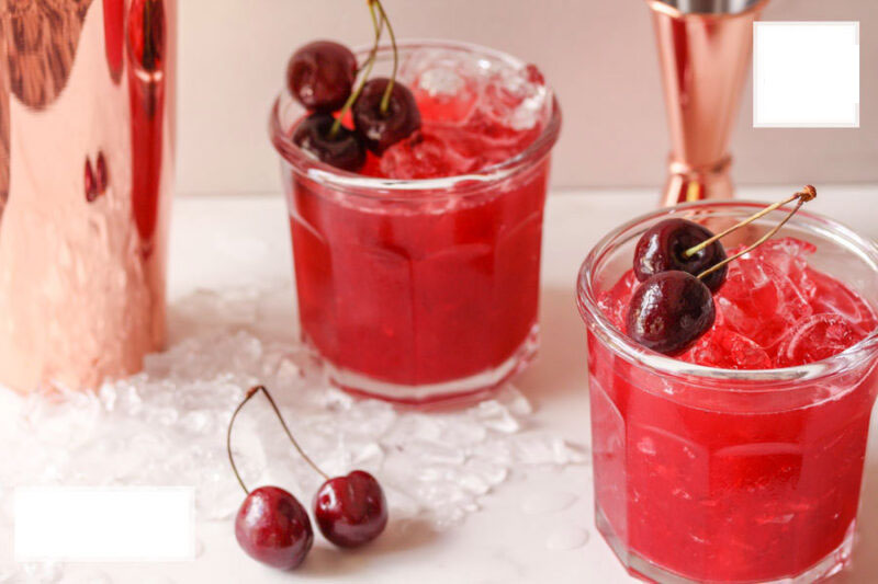 Cocktail Cherry Sour từ rượu Bols Cherry Brandy – hiện đại và là xu hướng của giới trẻ